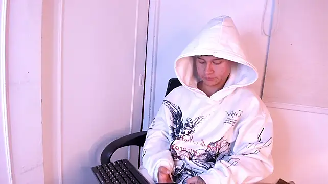 XXX chat uživo modela Joe_dark18