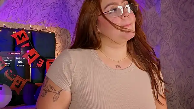 XXX chat uživo modela Emilia_monroe