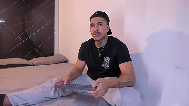 Chirshot_ Live XXX-Chat