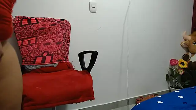 XXX chat uživo modela SWEETT_CORY