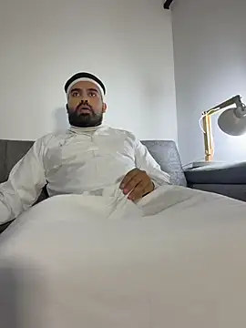 LucaLaurent XXX чат на живо