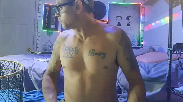 Buffshagswell's Live XXX Chat