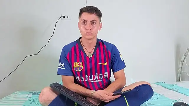 Онлайн чат XXX Mike_Ryderr