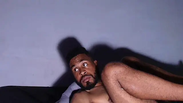 WolfMoreau – Naživo XXX chat