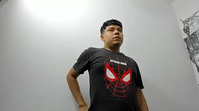 Chat XXX en directo de AdrianWalker