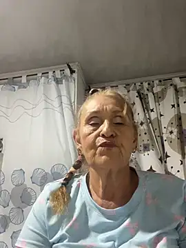 DulceDiaz's Live XXX Chat