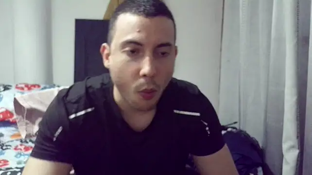 Armando_2002's Live XXX Chat