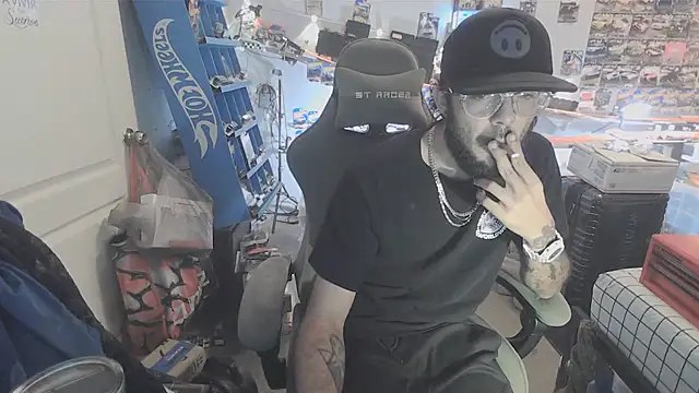 PRBoricua787 élő XXX-chatje