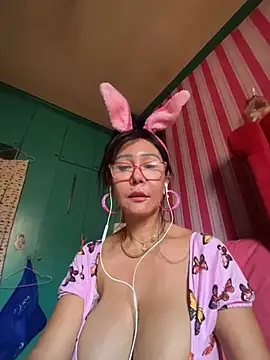 Chatroom XXX en direct de sweetieme