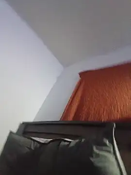 Kyngbigdick élő XXX-chatje