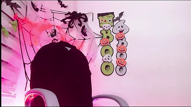scarlettbooty's Live XXX Chat