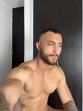แชท XXX สดของ ClayBrown