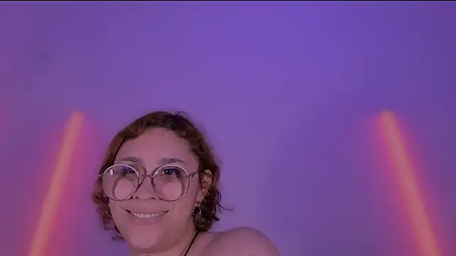 Lilmuh_'s Live XXX Chat