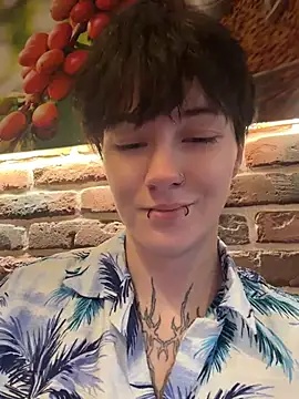 IceMur Chat XXX live