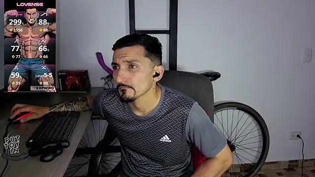 Chat XXX Live Marck_Muscle