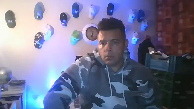 Chatroom XXX en direct de Timson00001