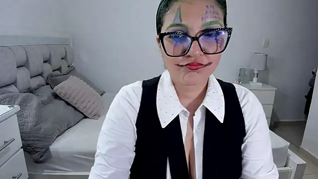 Camilaa_bueno Live XXX-chat