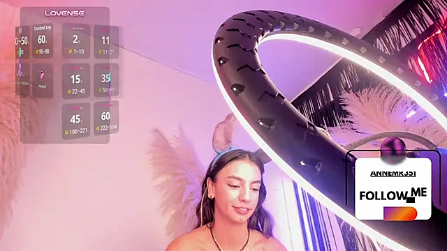 MaryAnneeXOO Live XXX-chat