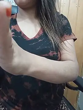 Tanha18 Chat XXX in diretta
