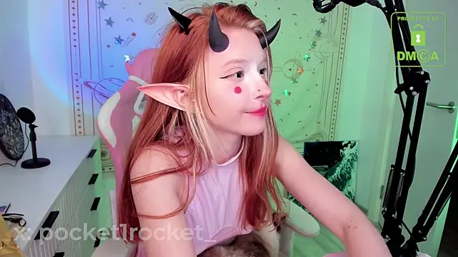 _PocketRocket_ Chat XXX live