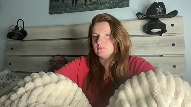 GoddessAriel003 élő XXX-chatje