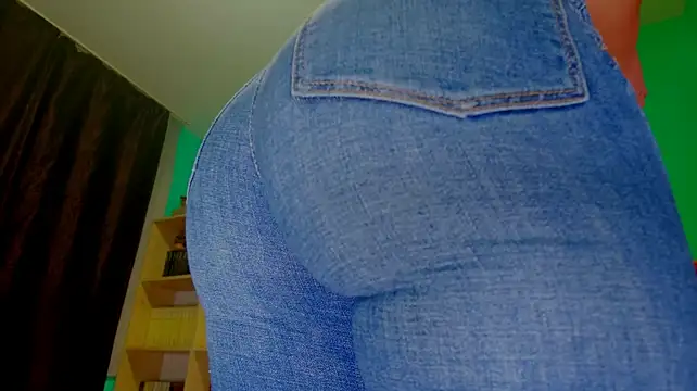 Chat +18 de purpleariellx ao vivo