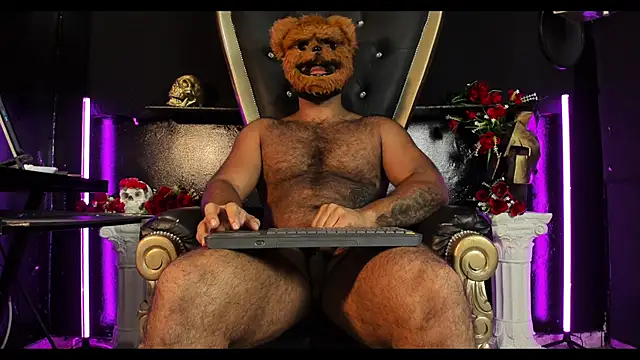 BeardAndrew's Live XXX Chat