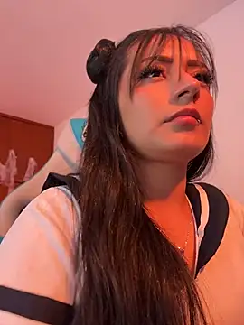 XXX chat uživo modela Melii_1