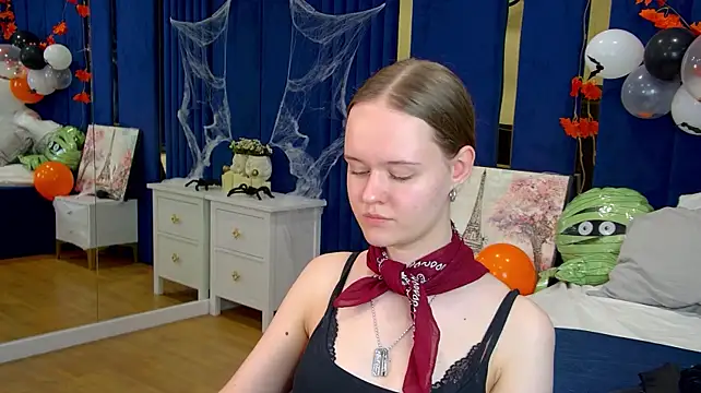 AdaRune's Live XXX Chat