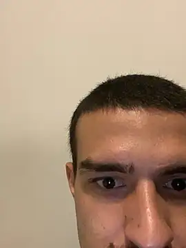 XXX chat uživo modela Ivis1999