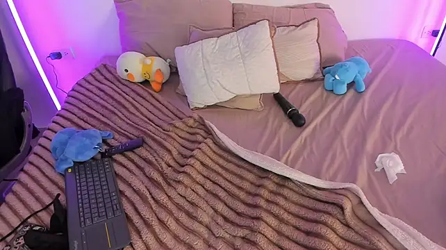 Sophiesoft_'s Live XXX Chat