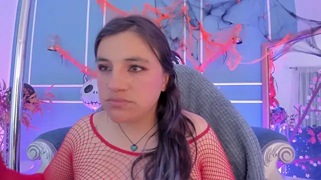 TaraTaylorr Live XXX-Chat
