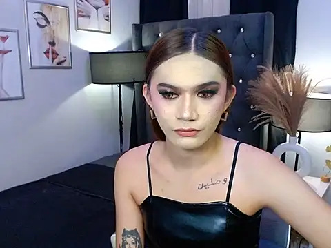 Chat XXX en directo de MarieWanah