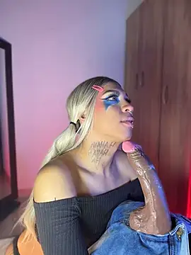 XXX chat uživo modela Andy_Blake_