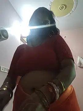 Queen_Desi's Webcam Show