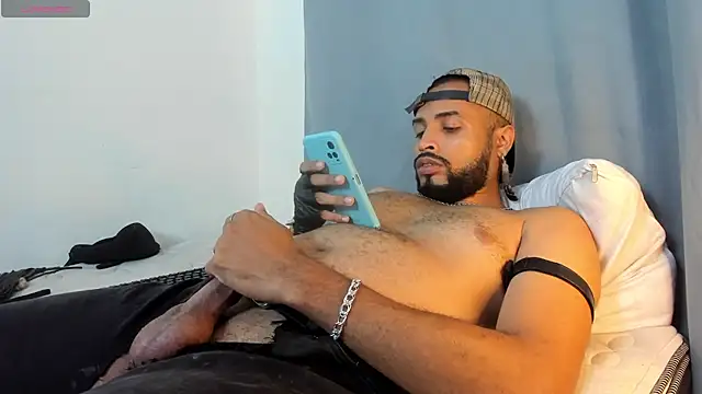 Chat XXX en directo de BlueJaguarAndy