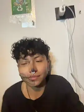 Chat +18 de ian_mathias_ ao vivo