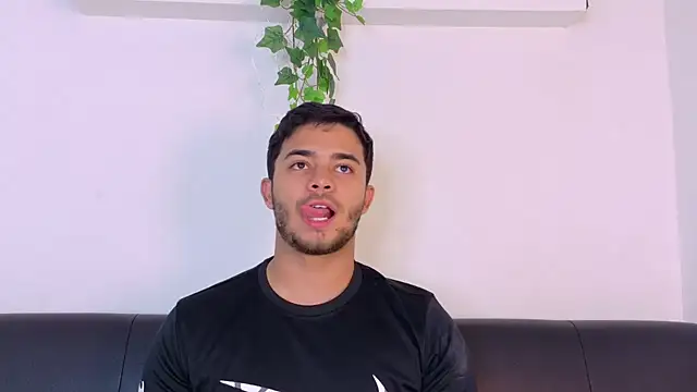 TylerWest_ Live XXX-Chat