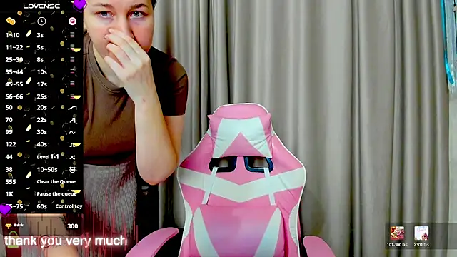 Chat XXX en directo de Evelyn_Allen