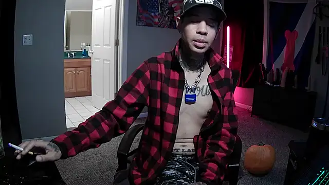 Michigan9000 live XXX chat