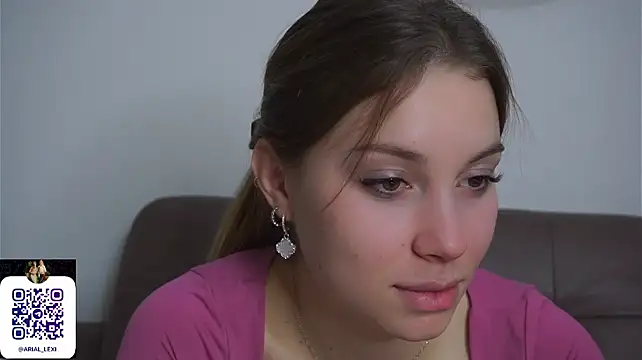 Sairallyn's Live XXX Chat