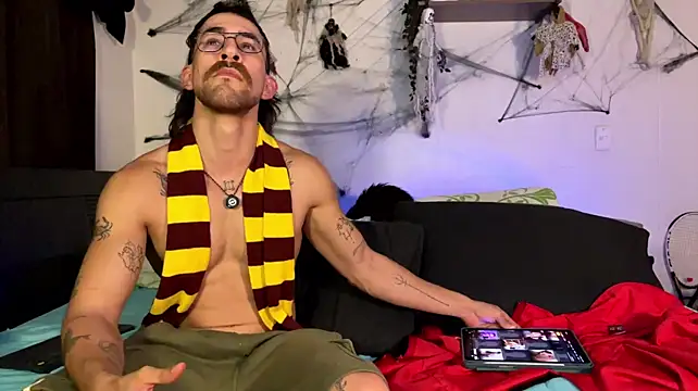 Chat XXX en directo de Aaron_wheel