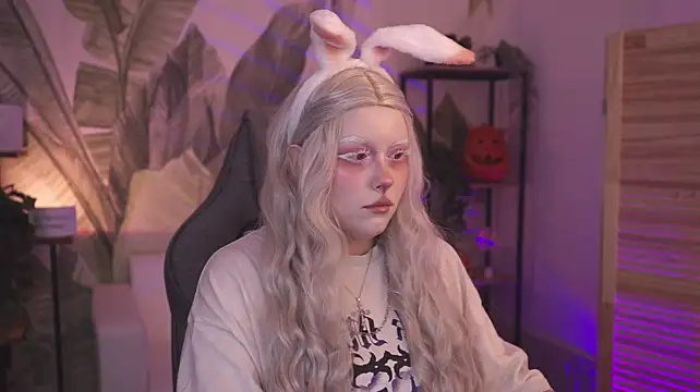 Chat +18 de CoraMiel ao vivo