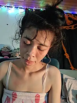 دردشة Sweetiedolly011 الجنسية المباشرة