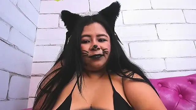 AriaMoonnn's Live XXX Chat