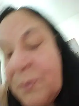 YayaMineira Adlı Modelin Canlı XXX Sohbeti