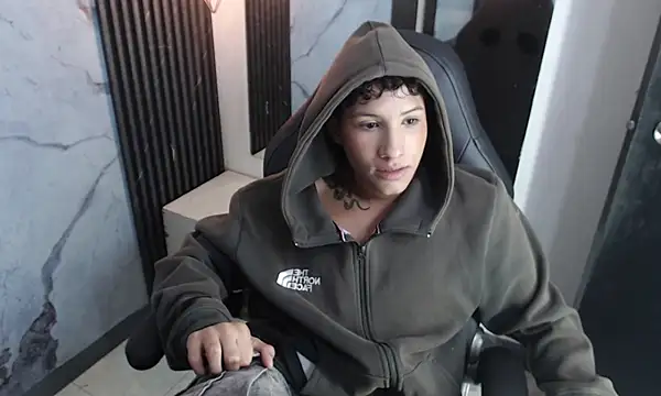 XXX chat uživo modela Luisp18_