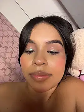 Paola05_'s Live XXX Chat