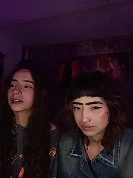 AlexxaAndRileyy Chat XXX live