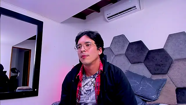 XXX chat uživo modela JinKoi